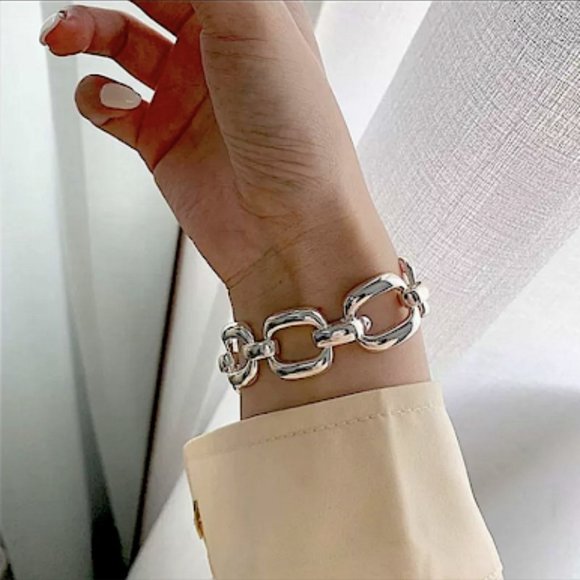 STERLING SILVER CHAIN LINK BRACELET - Picture 8 of 11